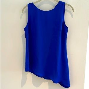 Blue sleeveless shirt